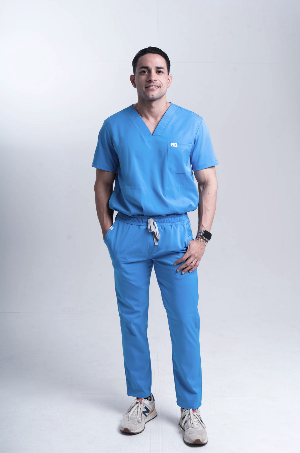 uniforme médico azul cielo