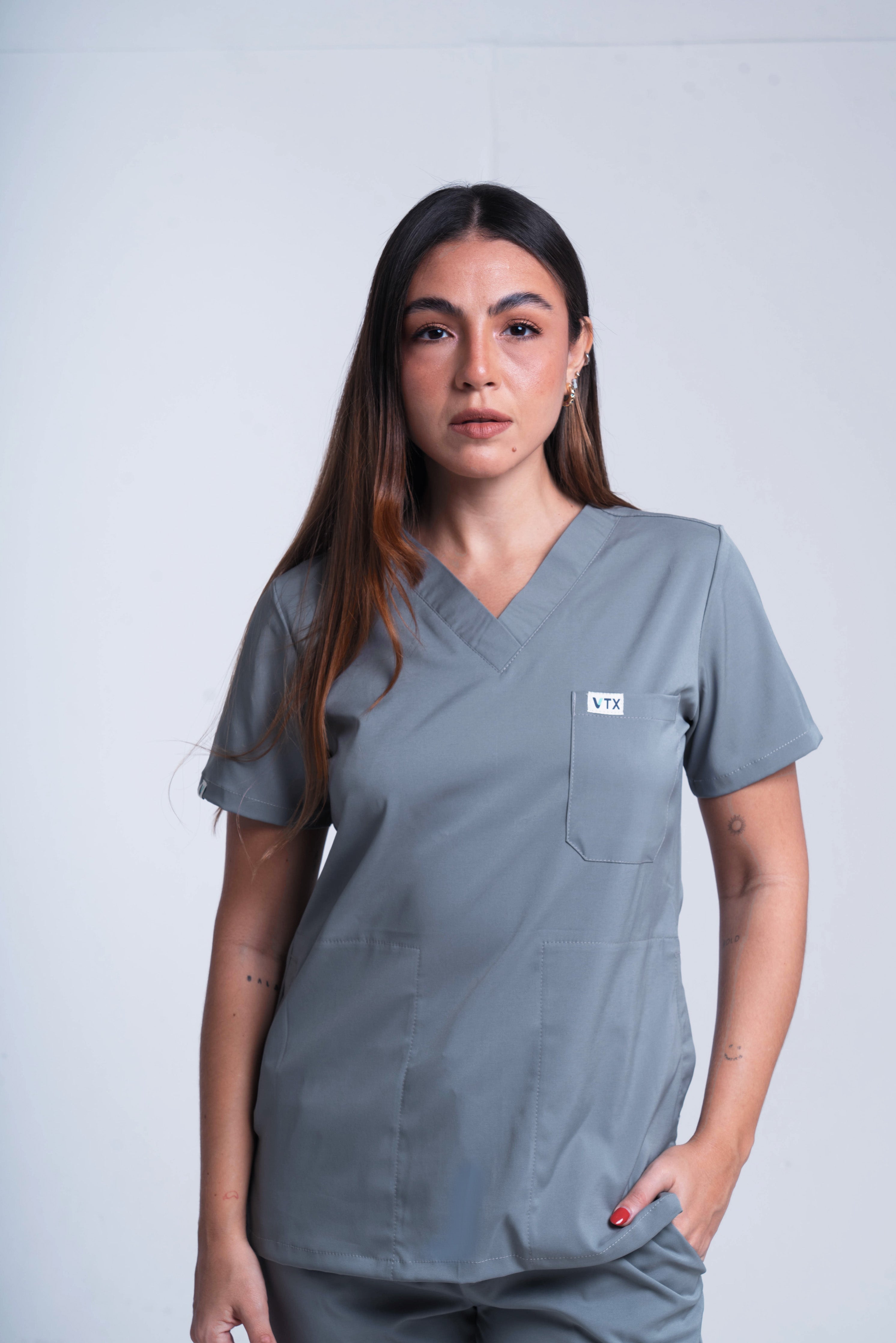 Camisa color gris mujer